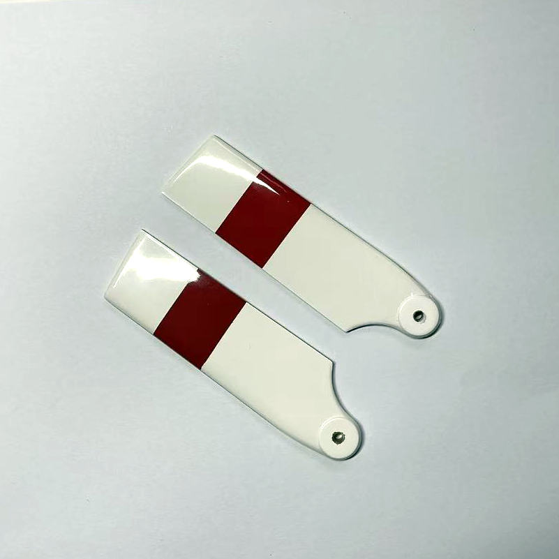 Lâminas de cauda de fibra de carbono de 96 mm para helicóptero RC